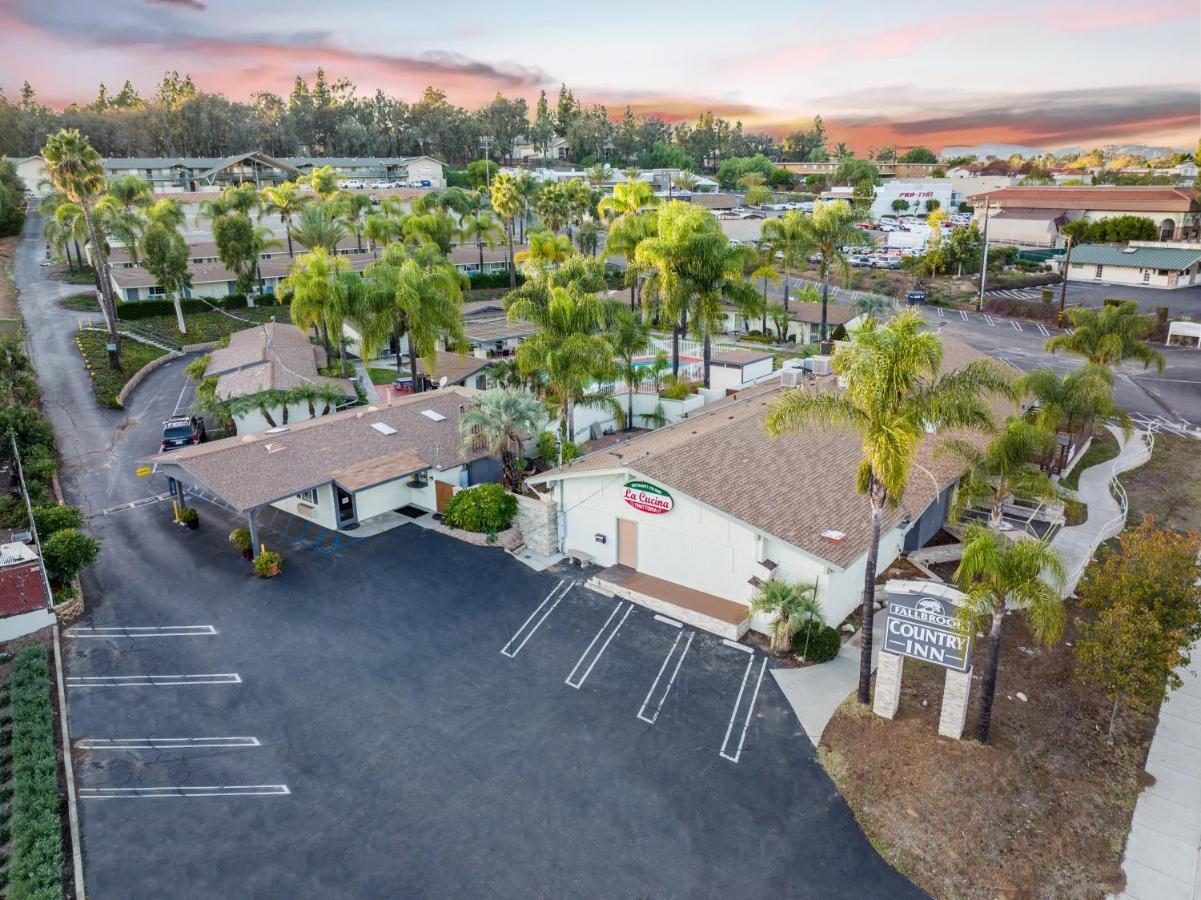Fallbrook Country Inn Dış mekan fotoğraf