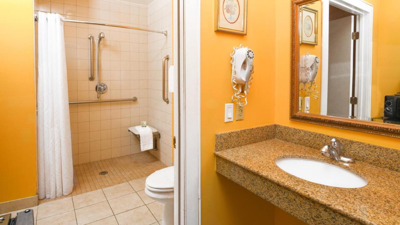 Fallbrook Country Inn Dış mekan fotoğraf