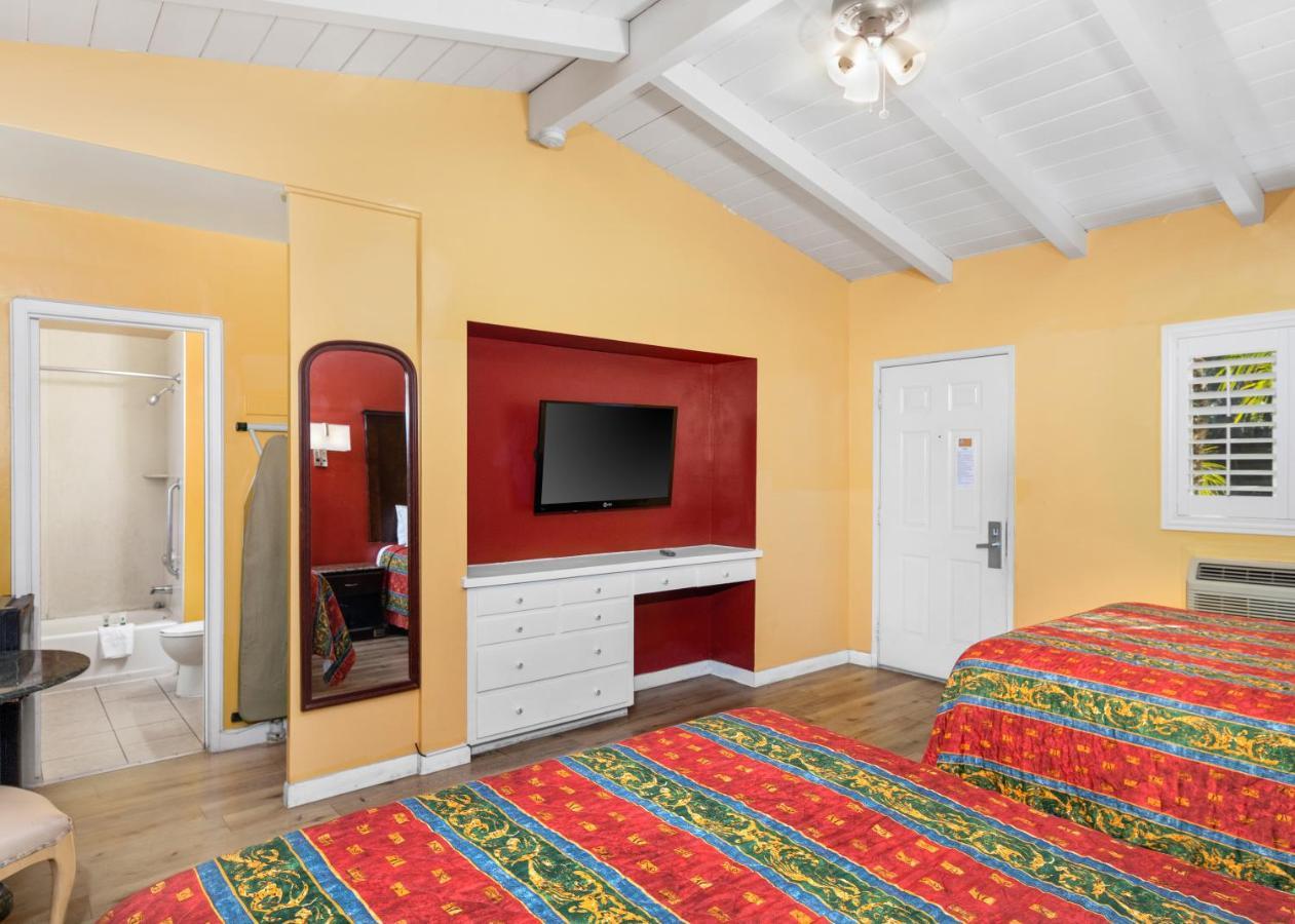 Fallbrook Country Inn Dış mekan fotoğraf