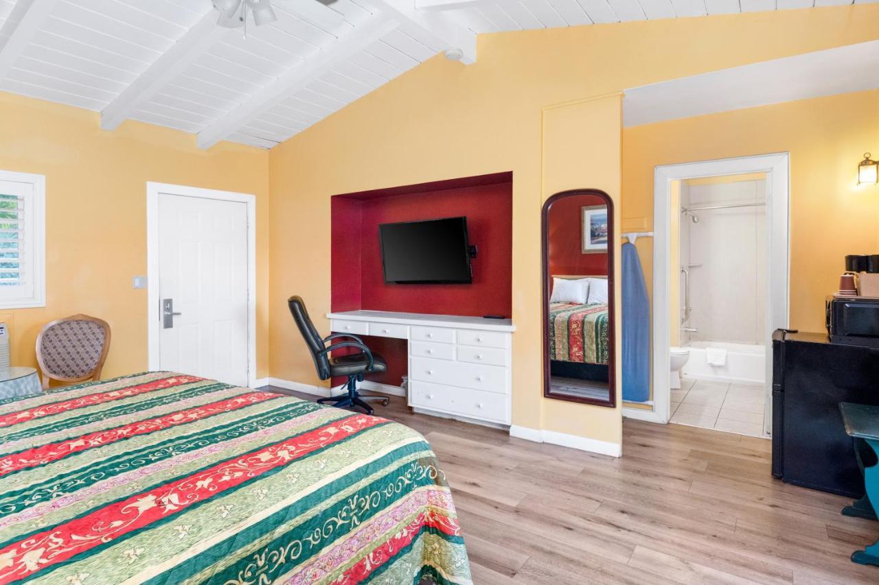 Fallbrook Country Inn Dış mekan fotoğraf
