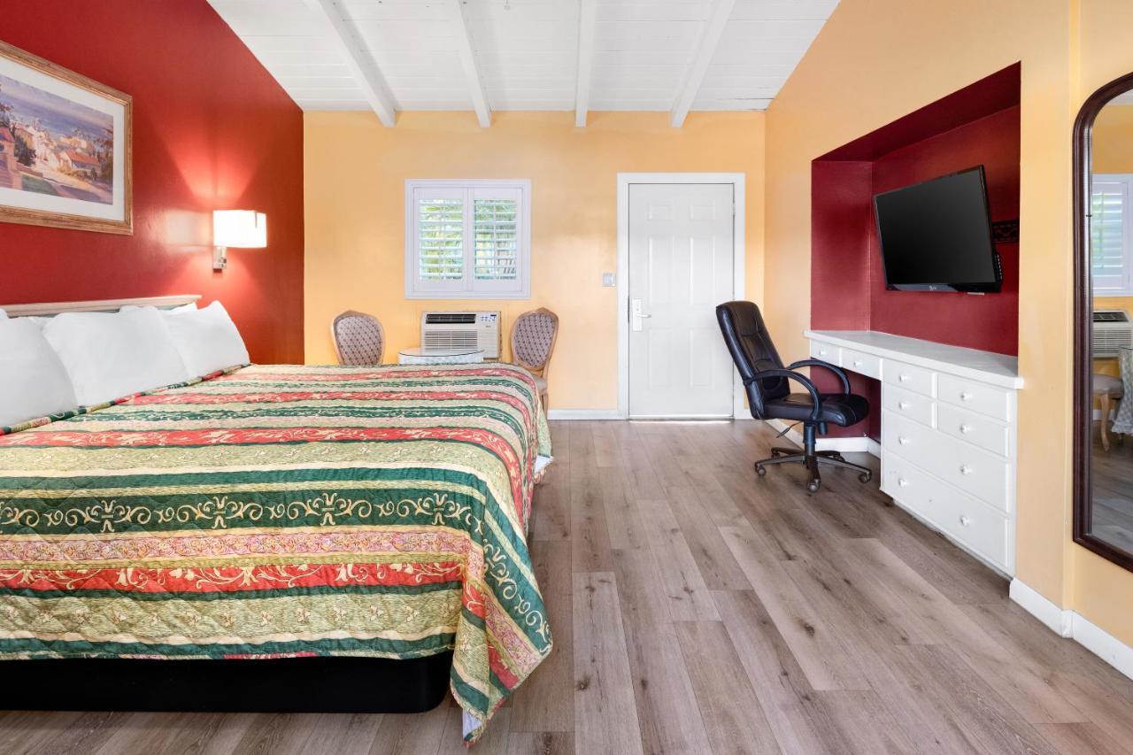 Fallbrook Country Inn Dış mekan fotoğraf