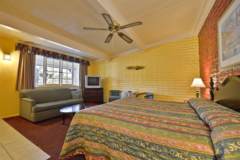 Fallbrook Country Inn Dış mekan fotoğraf