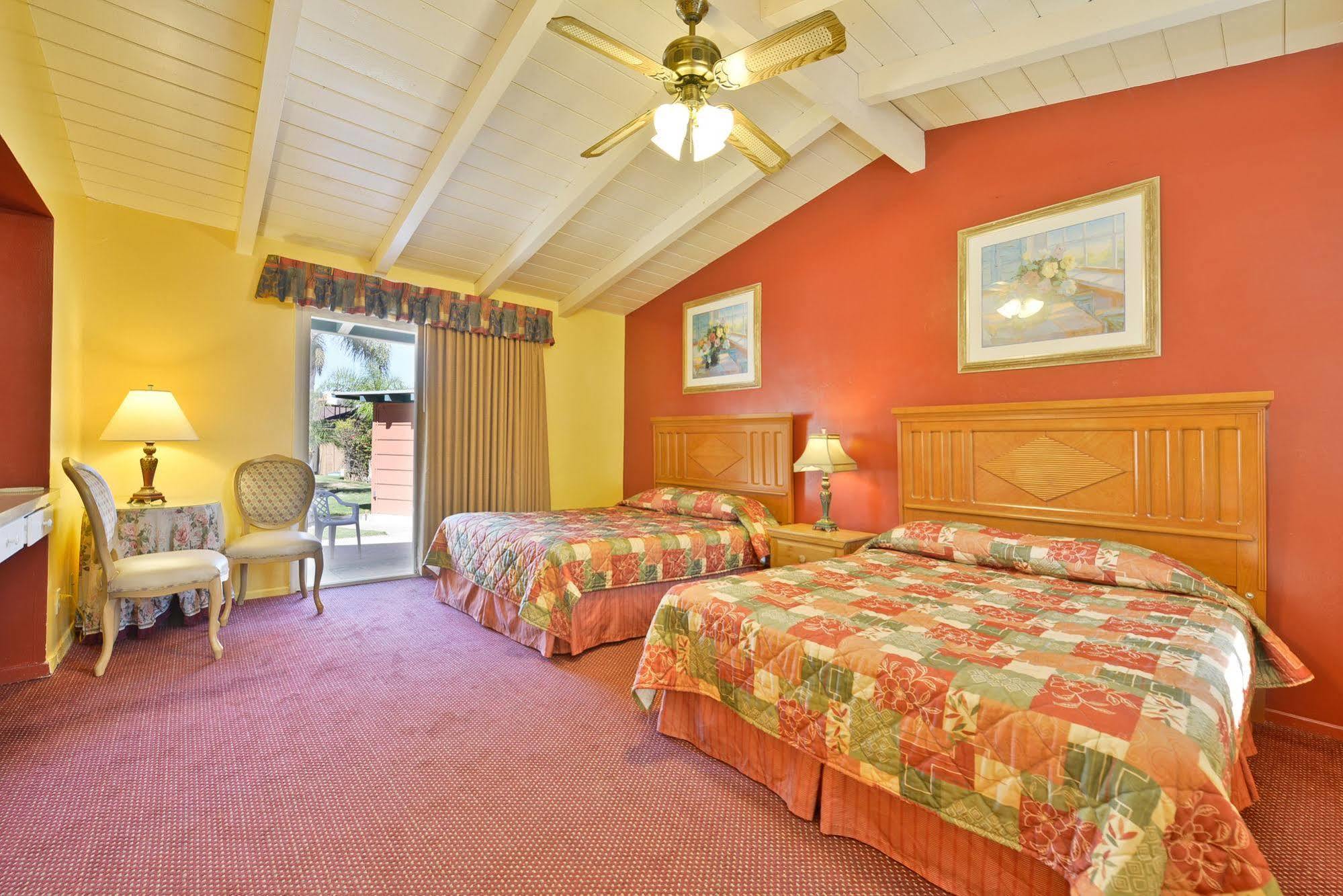 Fallbrook Country Inn Dış mekan fotoğraf